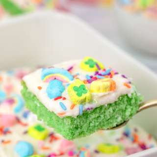 Lucky Charms Cake
