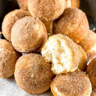 Churro Muffins