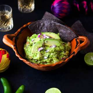 Spicy Cilantro Game Day Guacamole Recipe