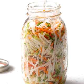 Vietnamese Pickled Vegetables
