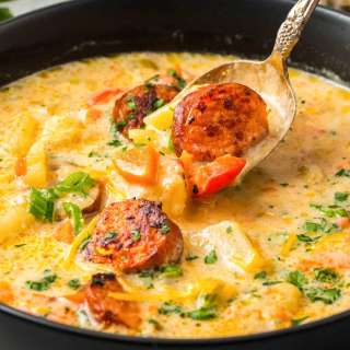 Slow Cooker Cajun Potato Soup