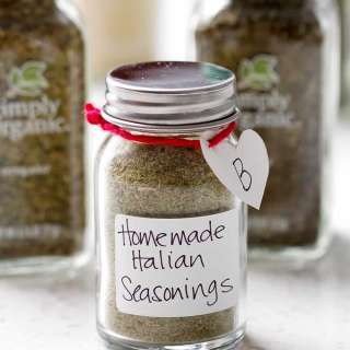 Edible Gift Idea: Homemade Italian Seasonings