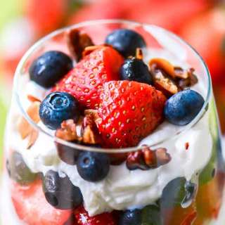 Strawberry Blueberry Yogurt Parfaits