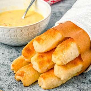 Copycat Olive Garden Breadsticks Recipe