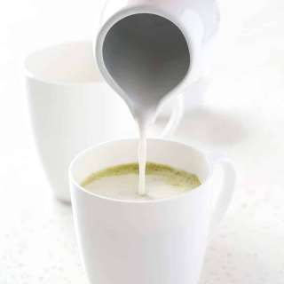AIP Coconut Milk Matcha Latte