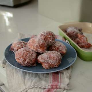 Malasadas (Portuguese Donuts)