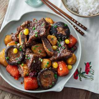 Best Galbi Jjim (Korean Braised Short Ribs)