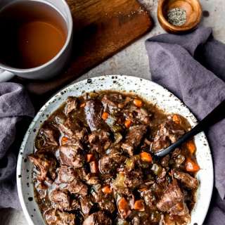 Slow Cooker Beef Bourguignon