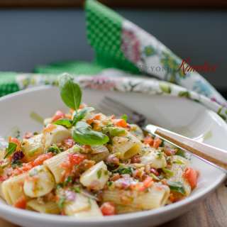 Pasta with Checca Sauce