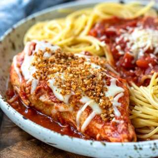 Slow Cooker Chicken Parmesan