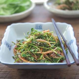 Minari Salad (Korean Water Dropwort)