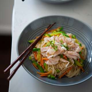 One Pot Korean Noodles and Vegetables