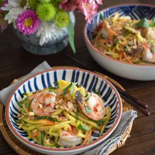 Vietnamese Mango Shrimp Salad (Gỏi Xoài)