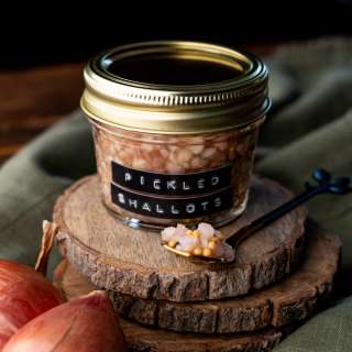 Easy Quick Pickled Shallots