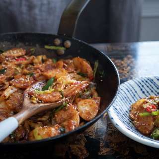 Rice Cake and Vegetable Stir-Fry