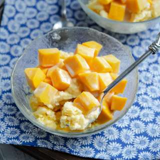 Homemade Mango Shaved Ice (Mango Bingsu)