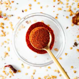 Ground Cayenne Pepper Recipe (+ Substitutes)
