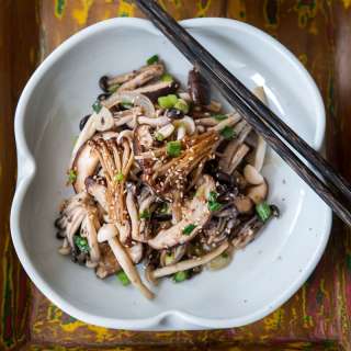 Korean-Style Mushroom Stir-Fry