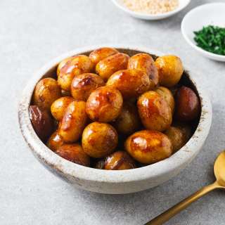 Gamja Jorim (Korean Soy-Braised Potatoes)