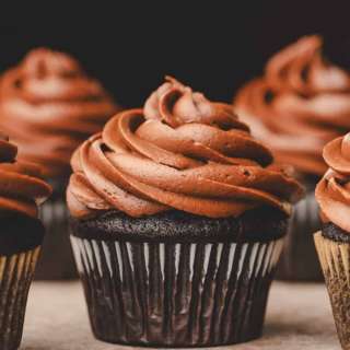 Easy Chocolate Cupcakes