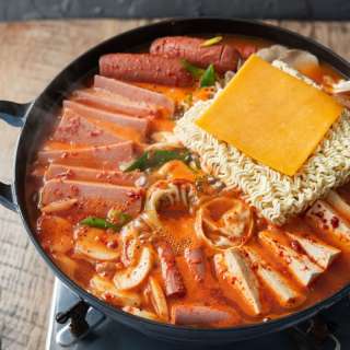 Budae Jjigae (Korean Army Stew)