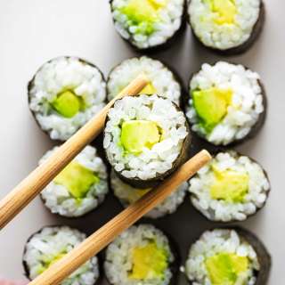 Easy Avocado Sushi Roll Recipe