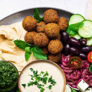 Falafel Plate (With Hummus, Tahini Sauce & Labneh)