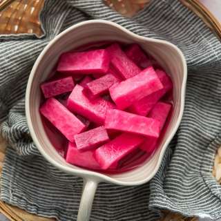 Korean Pink Pickled Radish