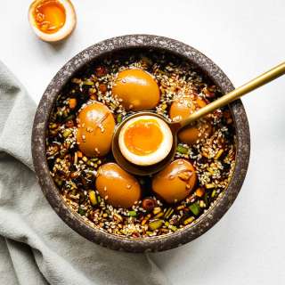 Mayak Eggs (Korean Marinated Egg Recipe)