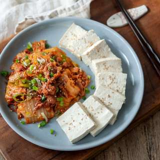 Quick Dubu Kimchi (Tofu with Kimchi and Pork)