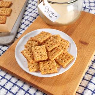 Copycat Chicken in a Biskit Crackers