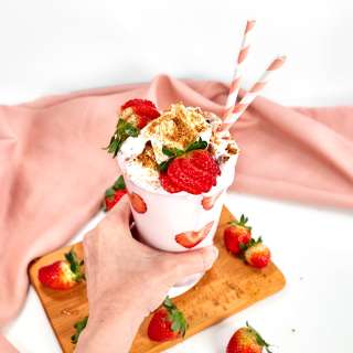 Strawberry Cheesecake Smoothie