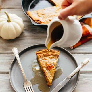 Oatmeal Pumpkin Dutch Baby