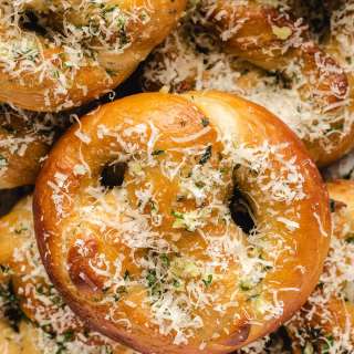 Garlic Parmesan Pretzels