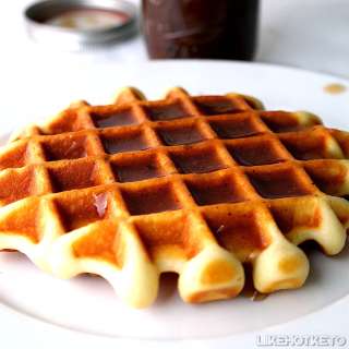 Keto Vanilla Protein Waffles