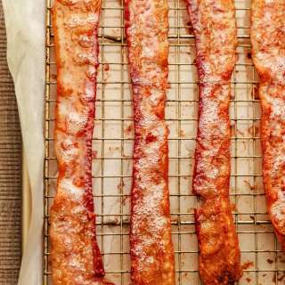 How to Cook Bacon in the Oven