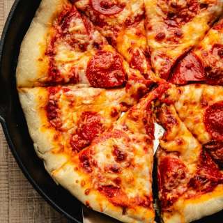 Cast Iron Skillet Pizza
