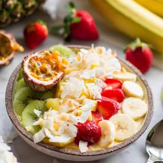 Tropical Smoothie Bowl