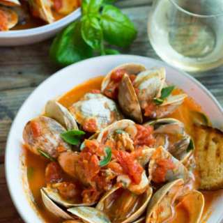 Clams with Tomatoes, Basil + Blue Cheese