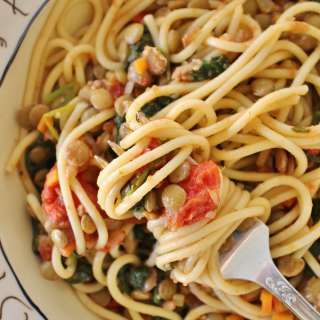 Spaghetti with Lentils, Roasted Tomatoes, and Spinach
