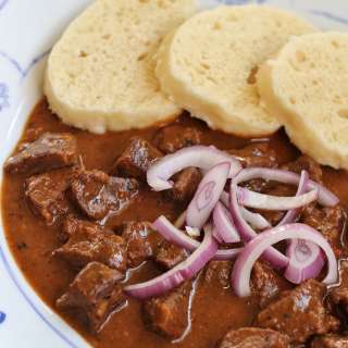 Hovězí Guláš (Czech Beef Goulash)