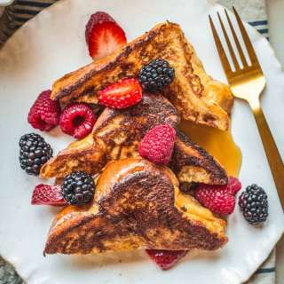 Mascarpone Stuffed French Toast