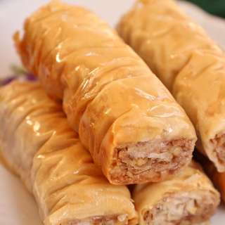Sari Burma (Burma Baklava/Rolled Baklava)