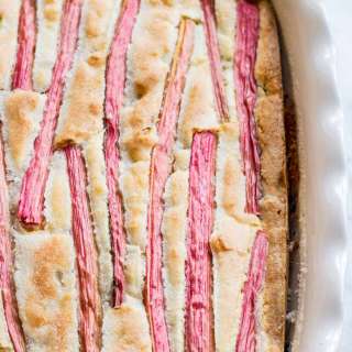 Rhubarb Cake