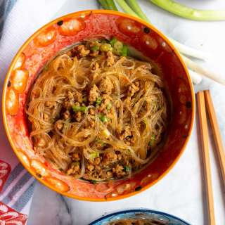 Ants Climbing a Tree (Ma Yi Shang Shu / Spicy Bean Thread Noodles with Ground Pork)