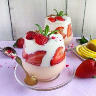 Healthy Strawberry Yogurt Parfaits For Wholesome Treat