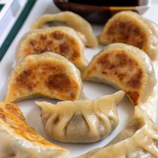 Pan-fried Vegetable Dumplings (Vegetable Potstickers)