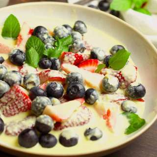 Creme Anglaise (Vanilla Custard Sauce)