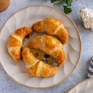 Schinkengipfeli (Swiss Ham Croissants)