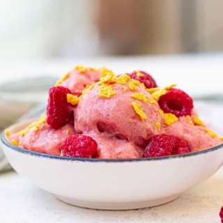 High Protein Frozen Yogurt: Easy and Healthy Recipe